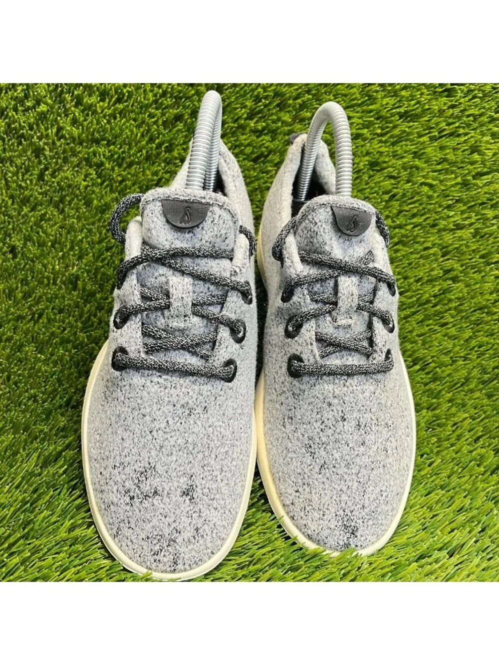 Allbirds Wool Runners Womens Size 7 Gray White Athletic Walking Shoes Sneakers